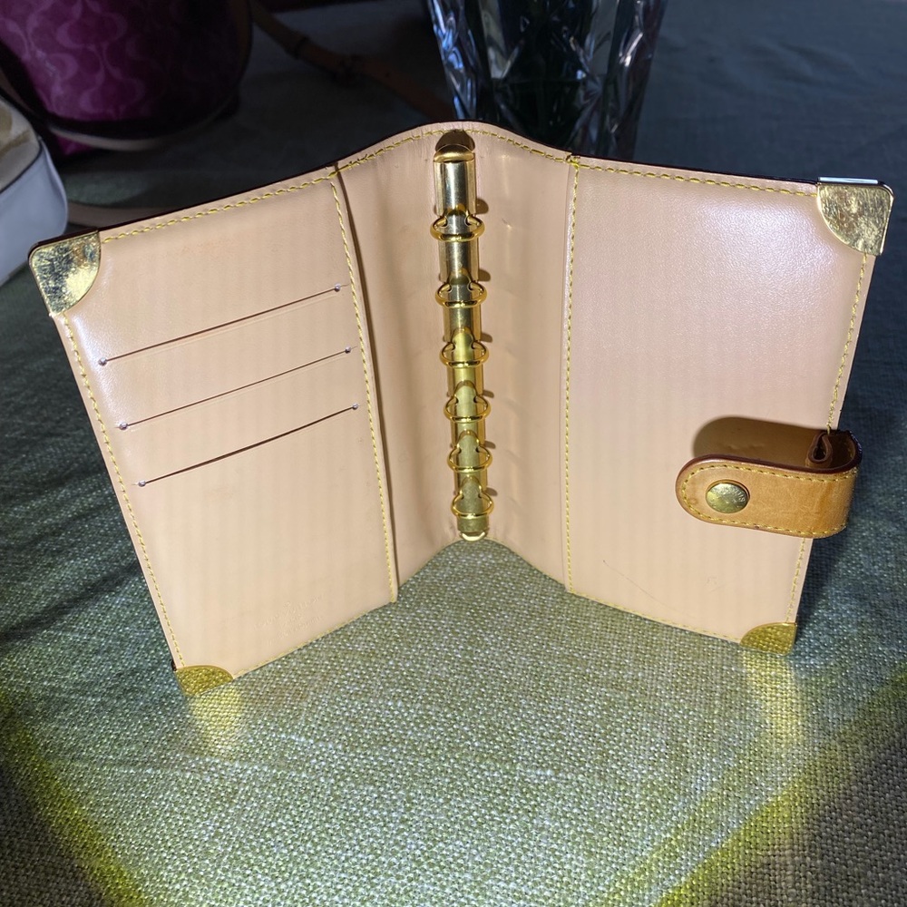 Louis Vuitton  Limited Edition Takashi Murakami Agenda - Picture 4 of 16